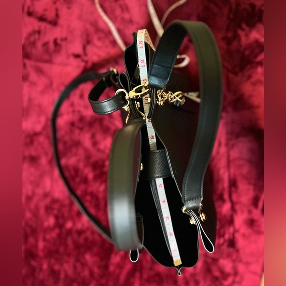 Black Aldo Faux Soft Leather Tote Bag with Gold Hardware + Clip on Accessory - Picture 7 of 8